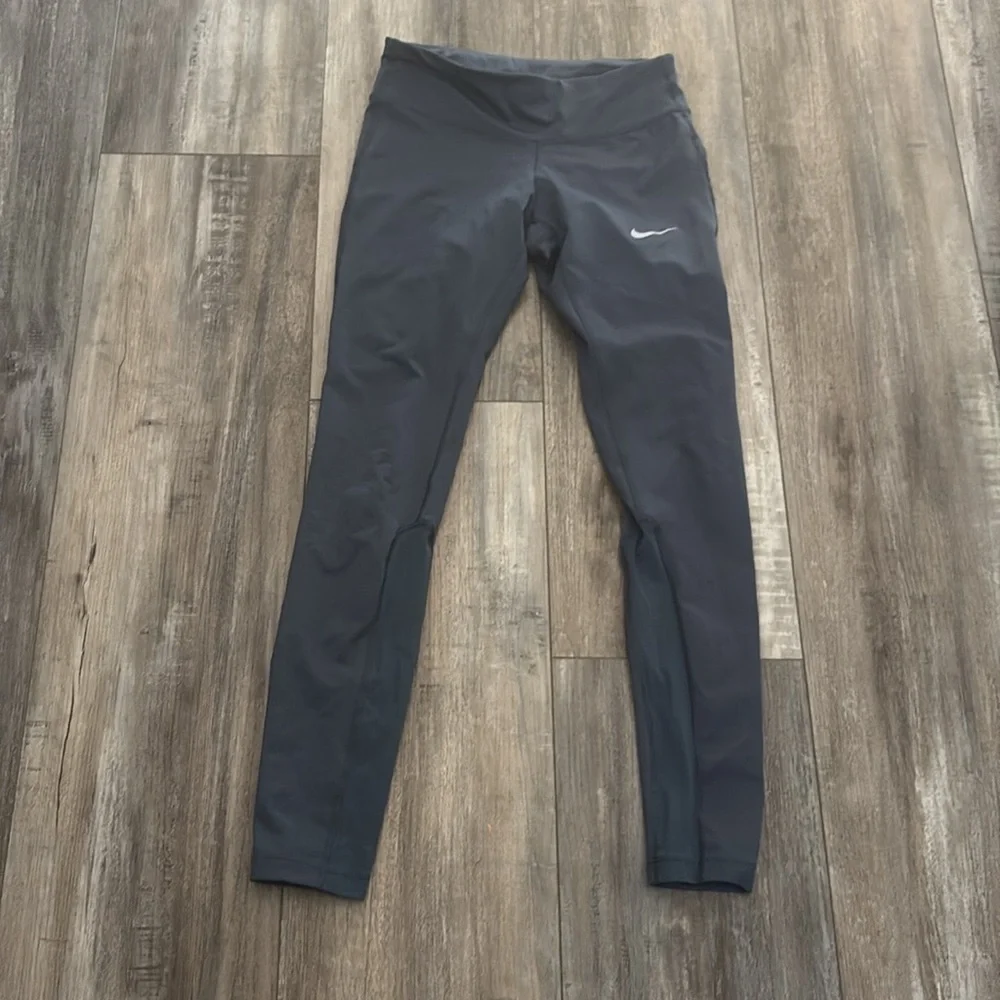 Nike Epic Lux Tight Fit Power Leggings for Running XS - Picture 2 of 6